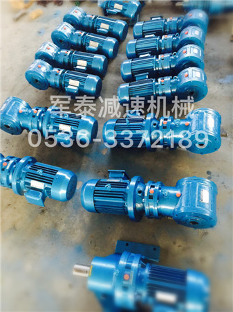齒輪減速機(jī) 齒輪減速機(jī)