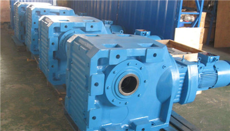 立式螺旋錐齒輪減速機(jī)特點(diǎn) 立式螺旋錐齒輪減速機(jī)特點(diǎn)